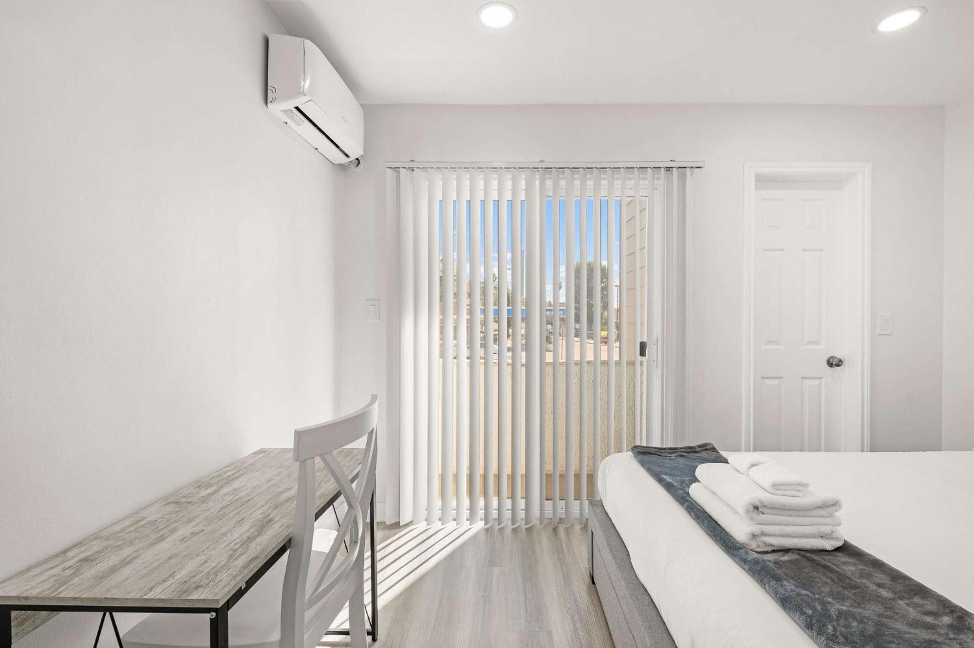 New Renovated 2B2B Apt Self Checkin Free Parking 1 Пасадена Екстериор снимка