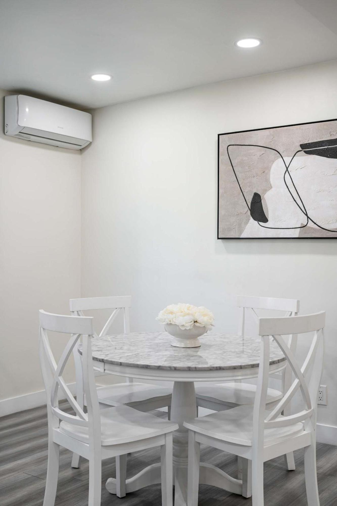 New Renovated 2B2B Apt Self Checkin Free Parking 1 Пасадена Екстериор снимка